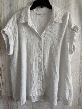 Women's White Textured Button-Down Shirt with Faux Roll-Tab Sleeves
